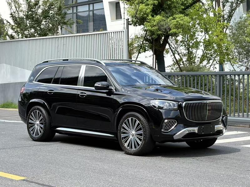 Mercedes-Benz Maybach GLS, 2024 — фото 3 из 12
