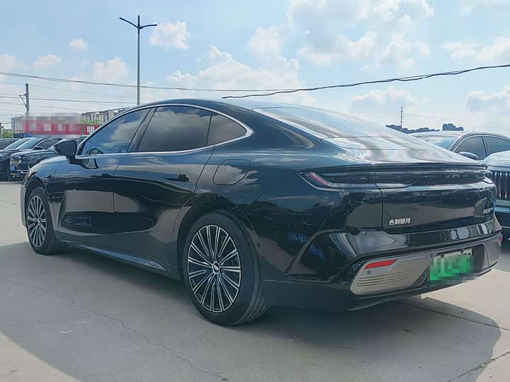 Geely Galaxy Starshine 8 EM-i, 2025 — фото 9 из 9