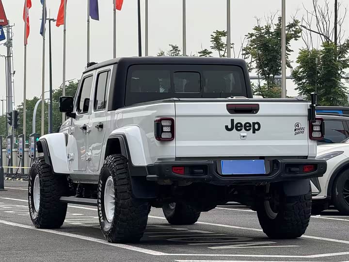 Jeep Gladiator, 2022 — фото 9 из 9