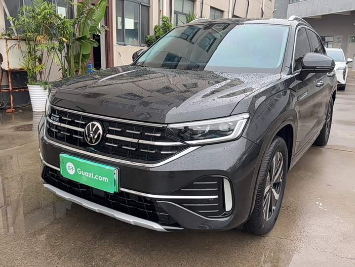 Volkswagen Tayron GTE Hybrid, 2024 — фото 2 из 9
