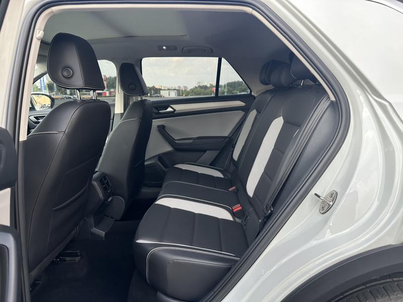 Volkswagen T-Roc, 2023 — фото 12 из 12