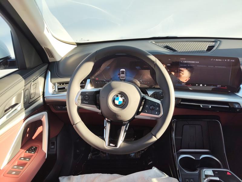 BMW X1, 2026 — фото 9 из 12