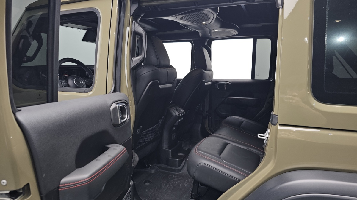 Jeep Wrangler, 2025 — фото 10 из 12