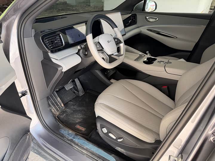 BYD Sea Lion 06 Hybrid/EV, 2025 — фото 3 из 9