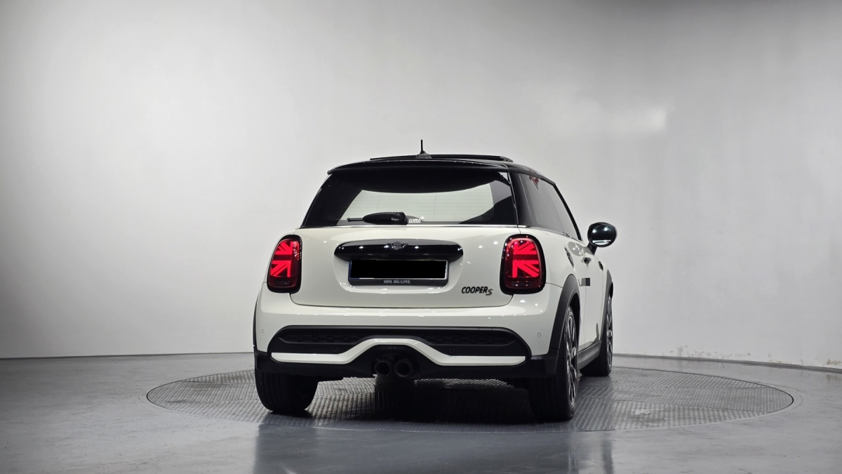 Mini Cooper, 2022 — фото 4 из 12
