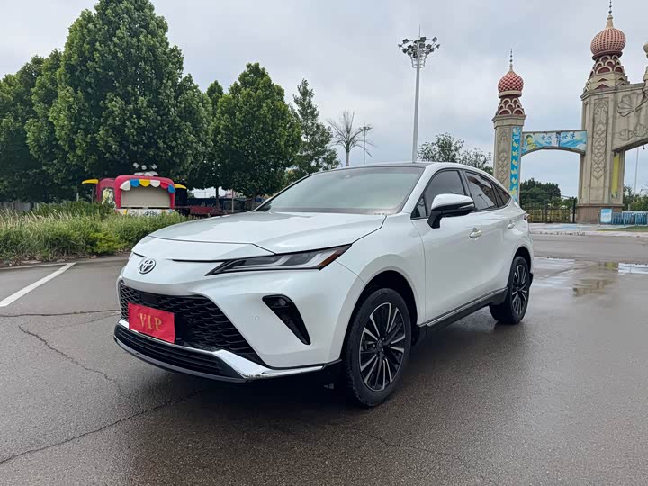 Toyota Venza, 2022 — купить в Перми под ключ