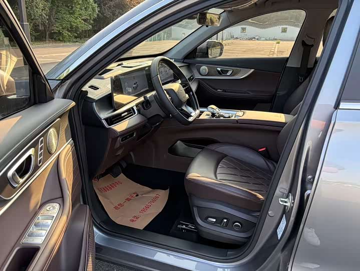 Chery Tiggo 8 Pro, 2025 — фото 6 из 9