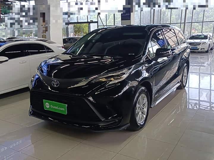 Toyota Granvia, 2023 — купить в Самаре под ключ