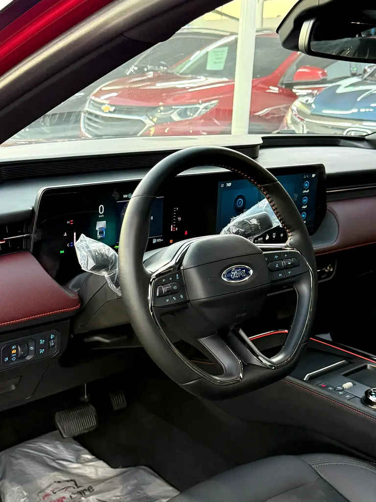 Ford Taurus, 2025 — фото 10 из 10