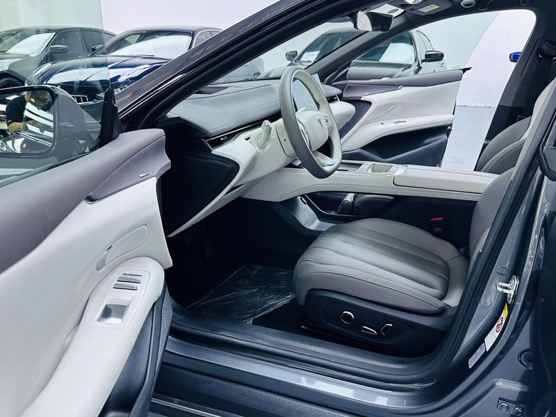 Changan Deepal L07, 2025 — фото 9 из 12