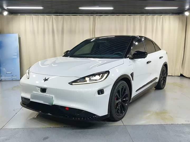 BAIC Arcfox Alpha S, 2023 — купить в Калуге под ключ
