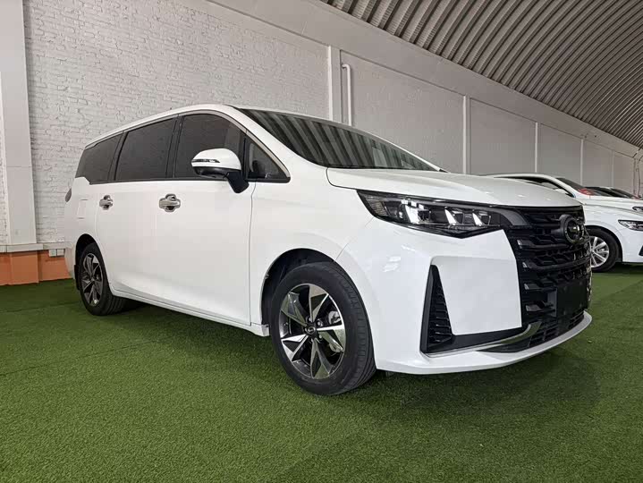 GAC Trumpchi M6, 2022 — фото 3 из 9