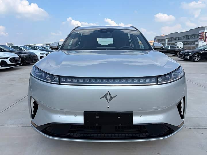 Dongfeng Yipai eπ 008, 2024 — фото 2 из 9