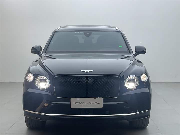 Bentley Bentayga, 2024 — фото 2 из 9