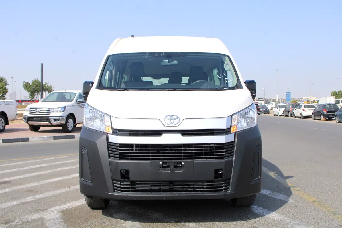 Toyota Hiace, 2026 — фото 2 из 10