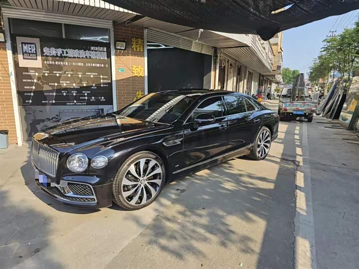 Bentley Flying Spur, 2022 — купить в Йошкар-Оле под ключ