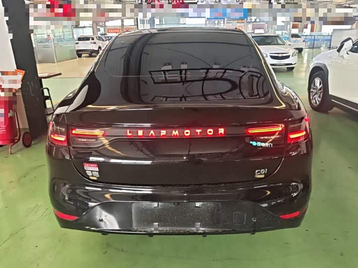 Leapmotor C01, 2023 — фото 6 из 9