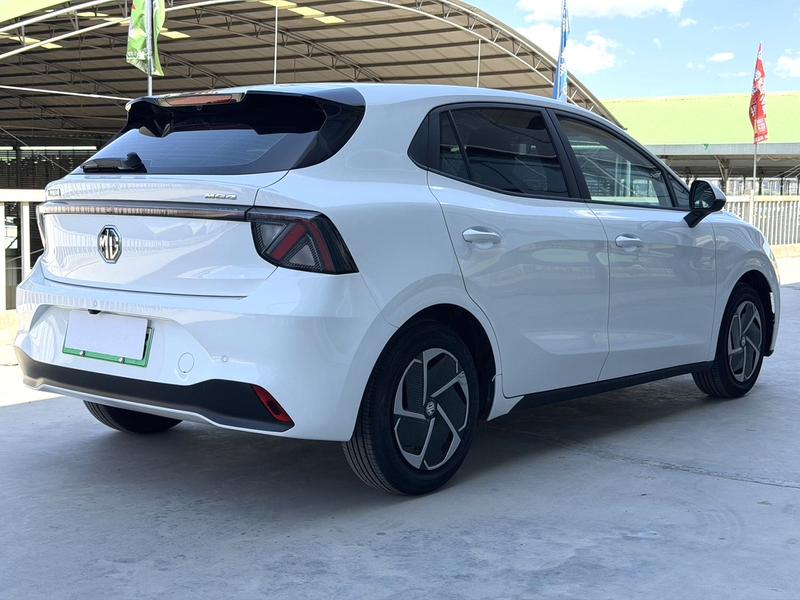 MG Motor 4 EV, 2025 — фото 6 из 10