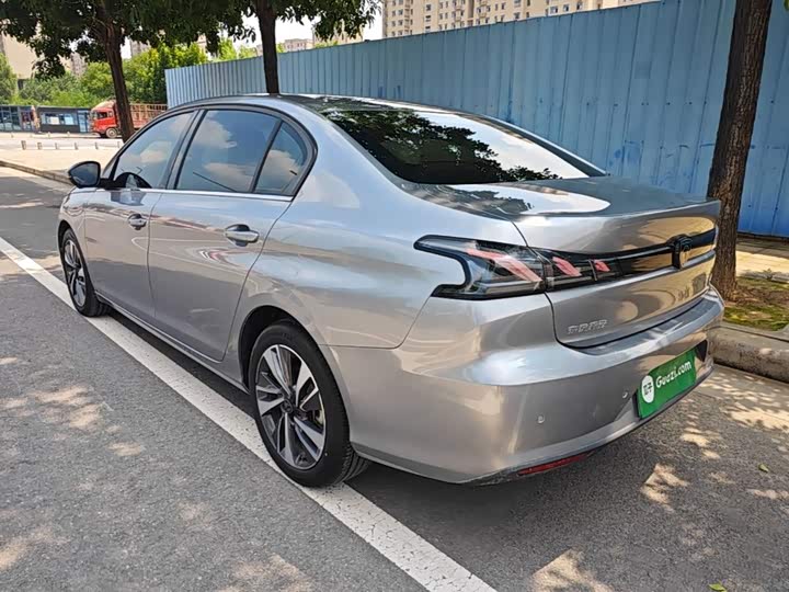 Peugeot 408, 2025 — фото 5 из 9