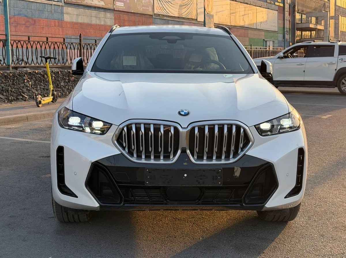 BMW X6, 2025 — фото 2 из 10