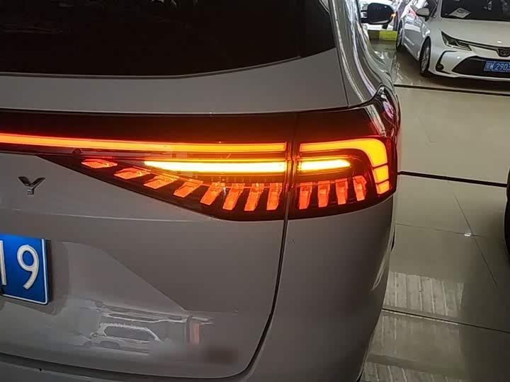 Chery Tiggo 8 Pro, 2023 — фото 8 из 9