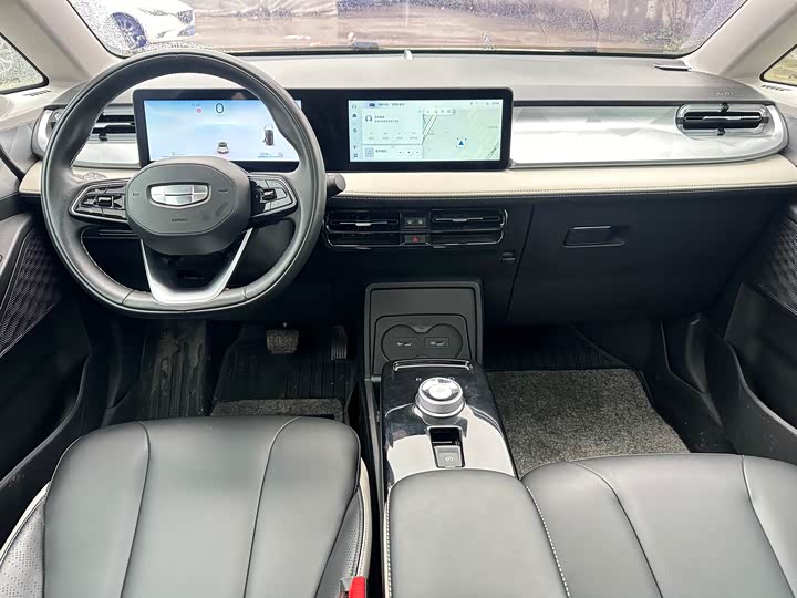 Geely Geometry E Firefly, 2022 — фото 8 из 9
