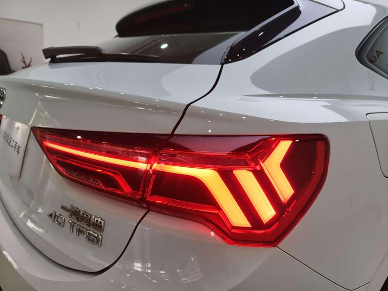 Audi Q3 Sportback, 2021 — фото 7 из 12