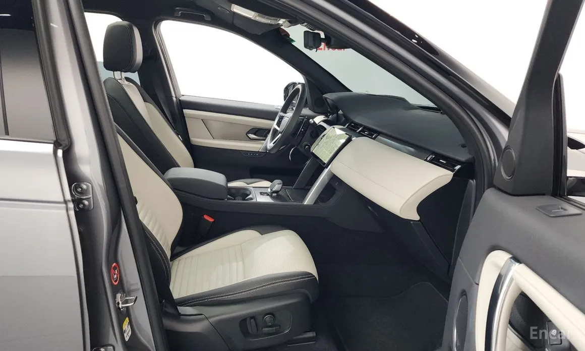 Land Rover Discovery Sport, 2025 — фото 11 из 12