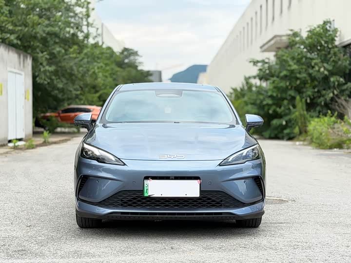 BYD Seal 05 DM-i Hybrid, 2025 — фото 2 из 9