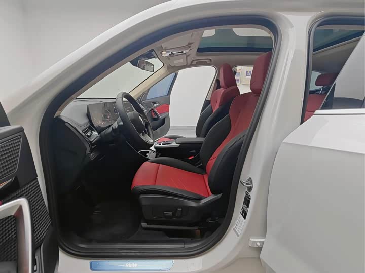 BMW X1, 2023 — фото 9 из 9