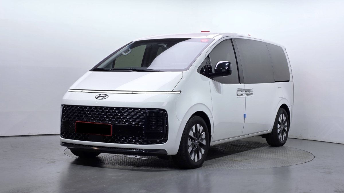 Hyundai Staria, 2022 — купить в Белгороде под ключ