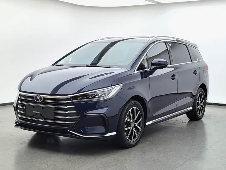 BYD Song Max Hybrid, 2023 — купить в Самаре под ключ
