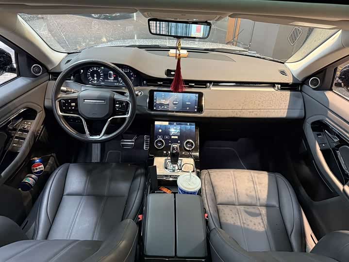 Land Rover Range Rover Evoque L, 2022 — фото 6 из 9