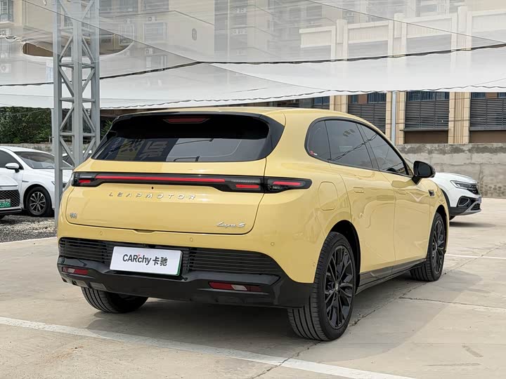 Leapmotor Lafa5, 2025 — фото 4 из 9