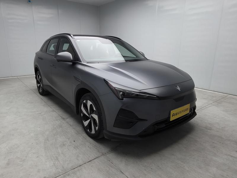 BAIC Arcfox Alpha T5, 2025 — фото 3 из 12