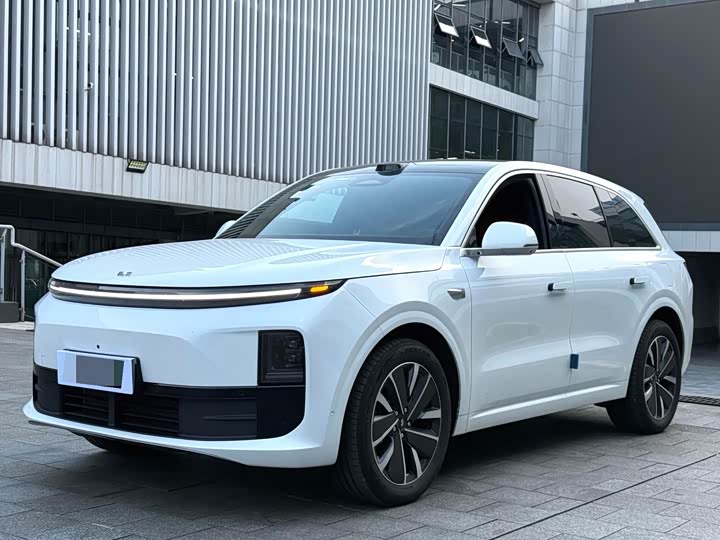 LiXiang L6, 2025 — купить в Иванове под ключ