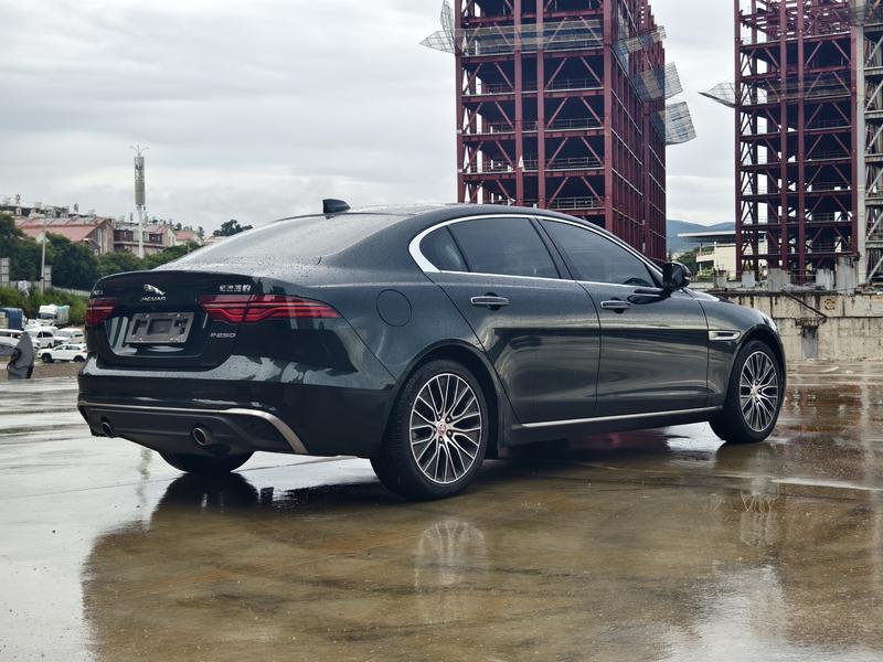 Jaguar XE L, 2022 — фото 6 из 11