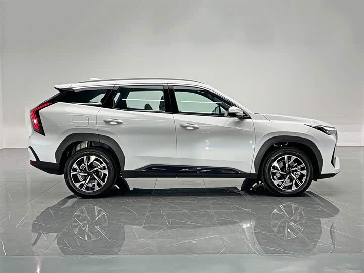 Geely Atlas L, 2026 — фото 7 из 9