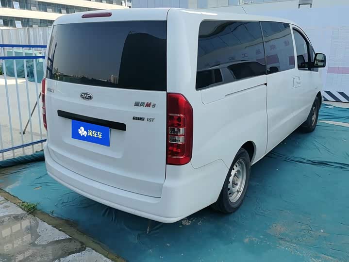 JAC Refine M3, 2023 — фото 3 из 9