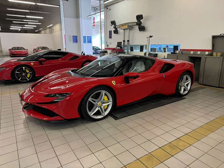 Ferrari SF90, 2024 — купить в Белгороде под ключ