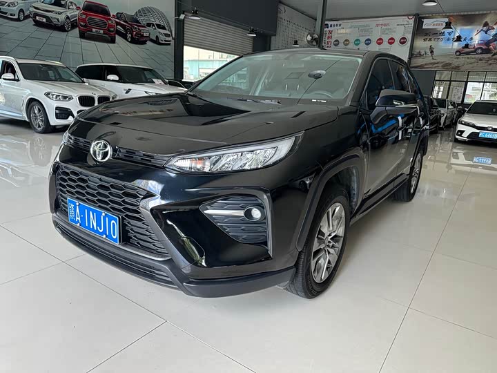 Toyota Wildlander, 2023 — купить в Брянске под ключ