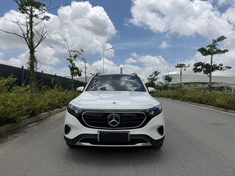 Mercedes-Benz EQB, 2023 — фото 2 из 10