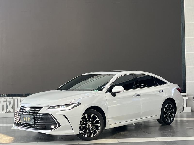 Toyota Avalon, 2023 — купить в Ижевске под ключ