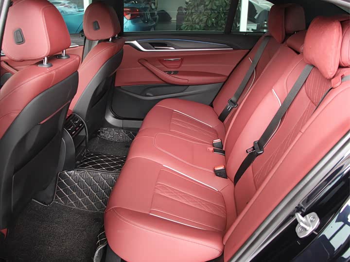 BMW 5 Series Hybrid, 2022 — фото 7 из 9