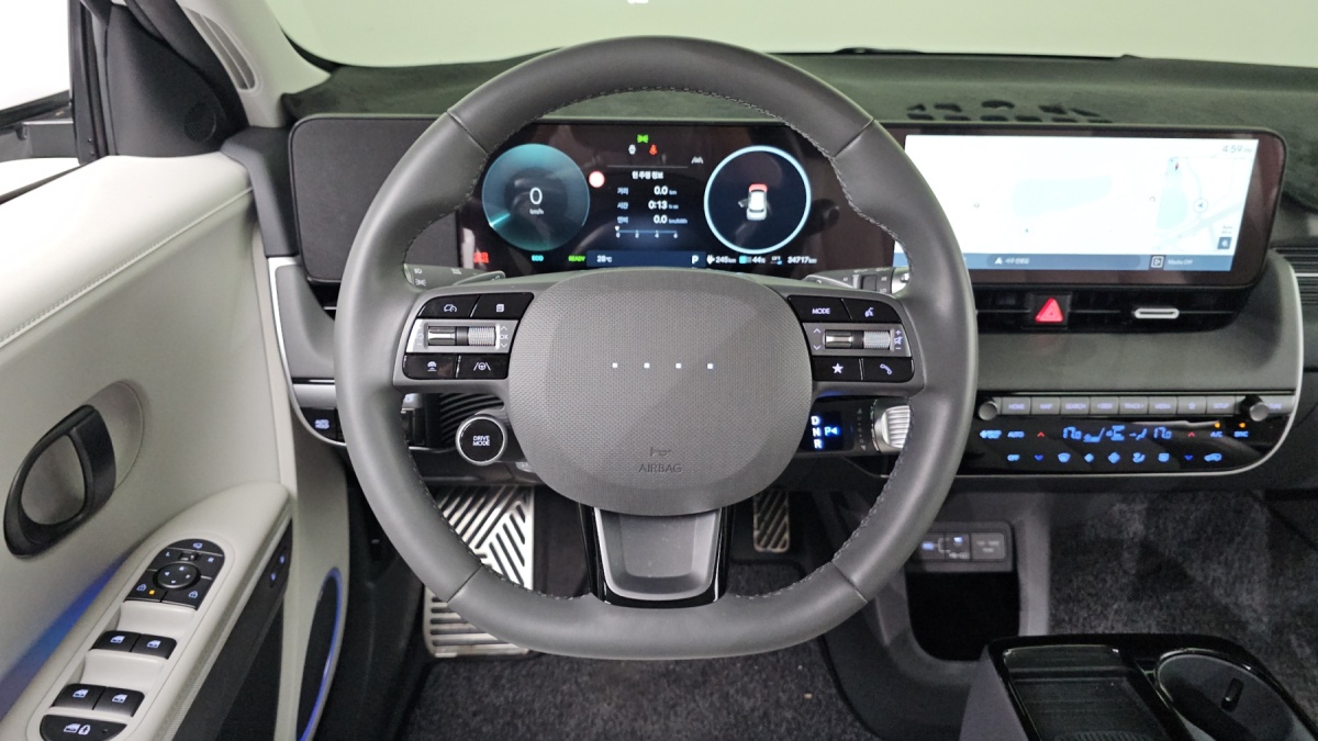 Hyundai Ioniq 5, 2024 — фото 12 из 12