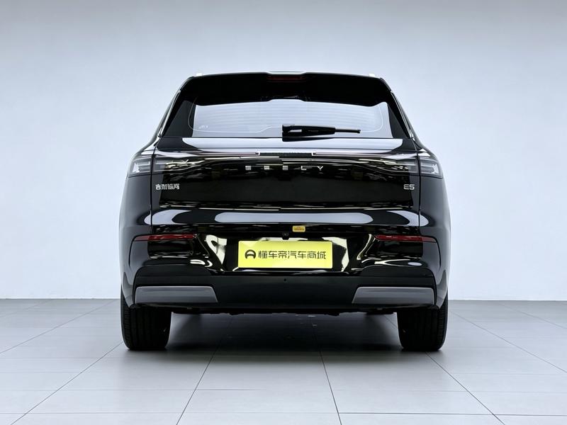 Geely Galaxy E5, 2024 — фото 6 из 12