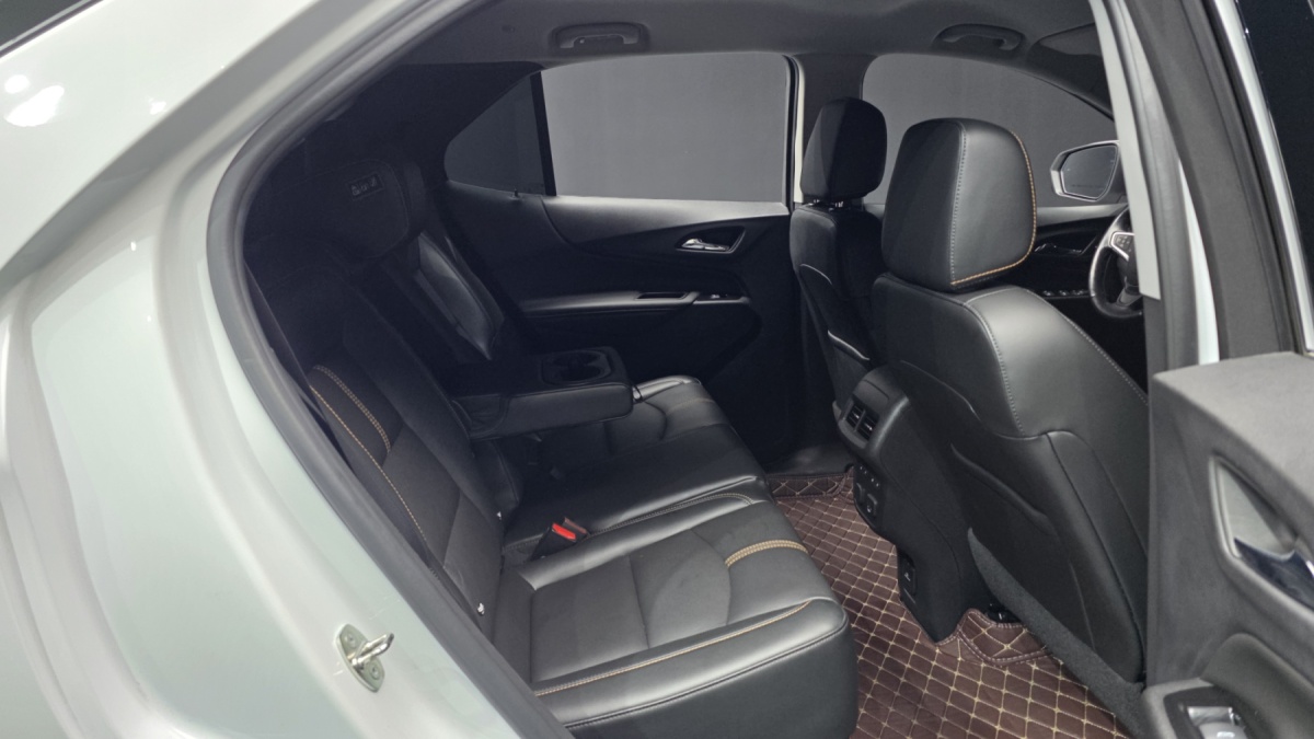 Chevrolet Equinox, 2022 — фото 11 из 12