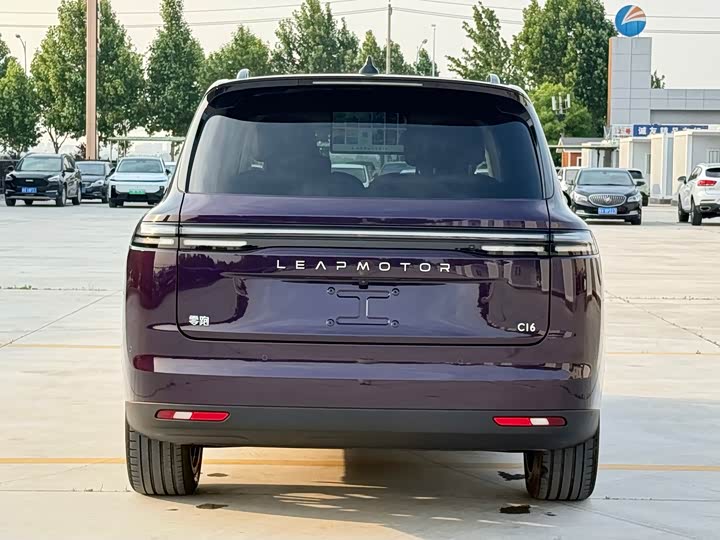 Leapmotor C16, 2024 — фото 6 из 9