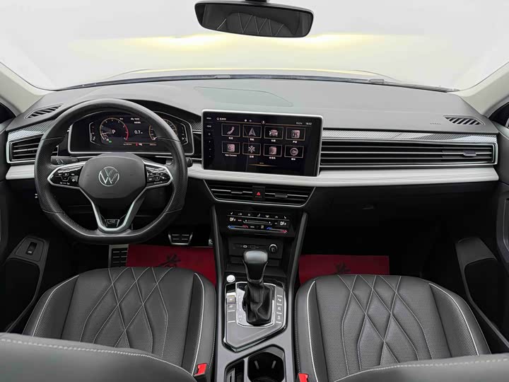 Volkswagen Tiguan L Pro, 2022 — фото 9 из 9