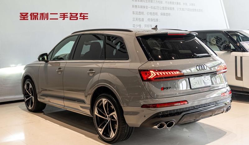 Audi SQ7, 2023 — фото 3 из 10